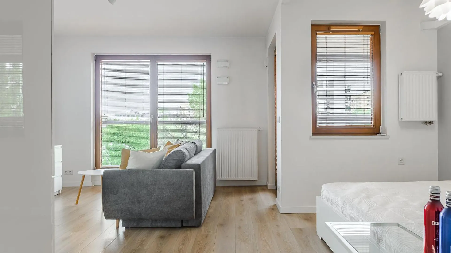 Cozy Family Apartments With Balcony Near Zlote Tarasy Warszawa