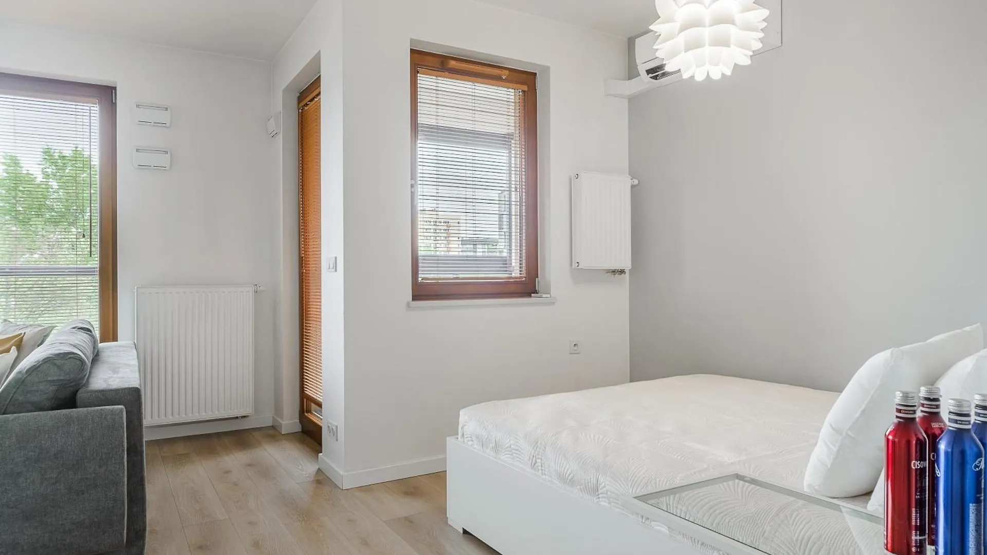Cozy Family Apartments With Balcony Near Zlote Tarasy Warszawa