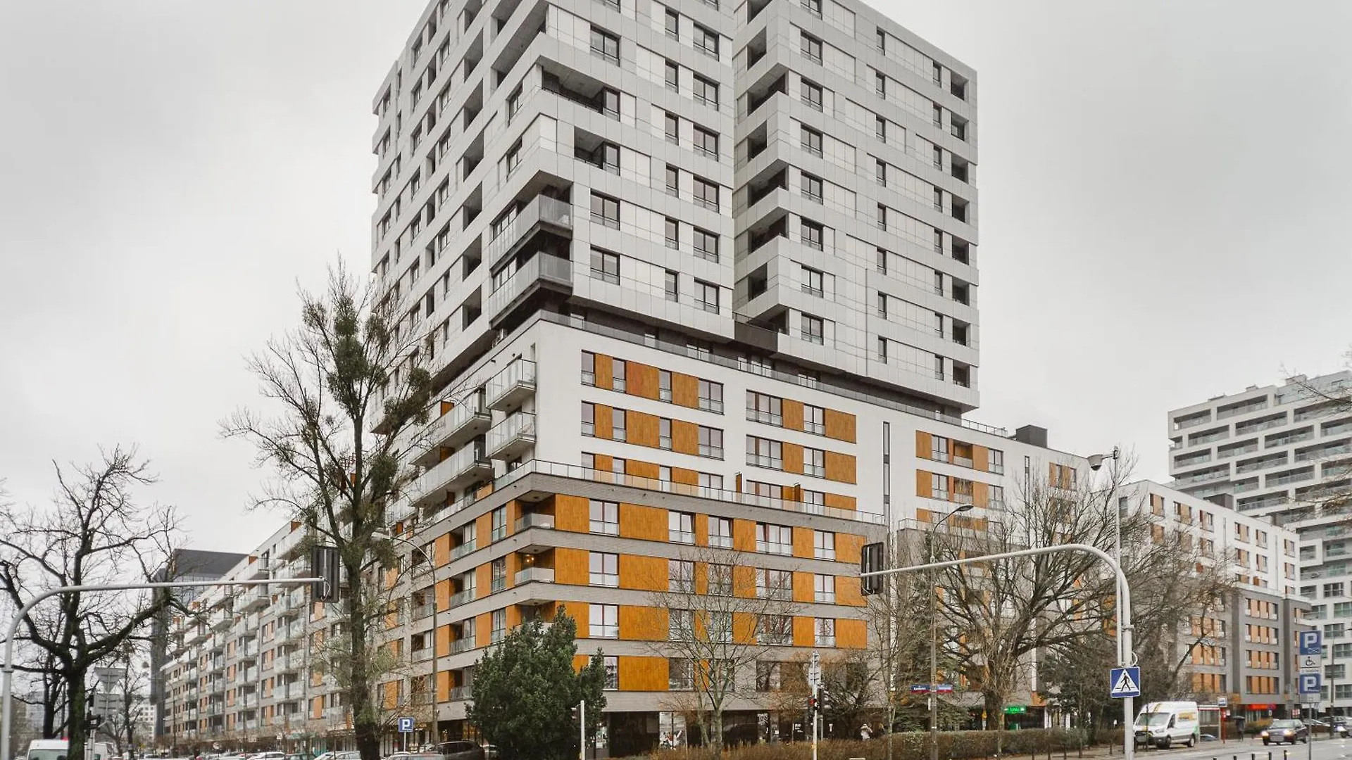 Cozy Family Apartments With Balcony Near Zlote Tarasy Warszawa