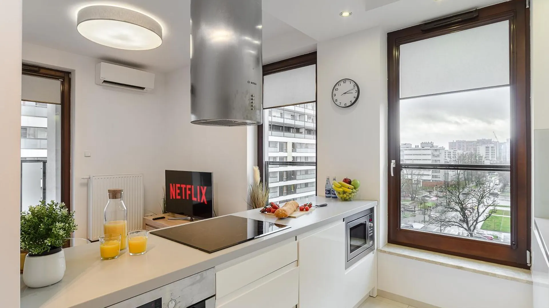 Cozy Family Apartments With Balcony Near Zlote Tarasy Warszawa