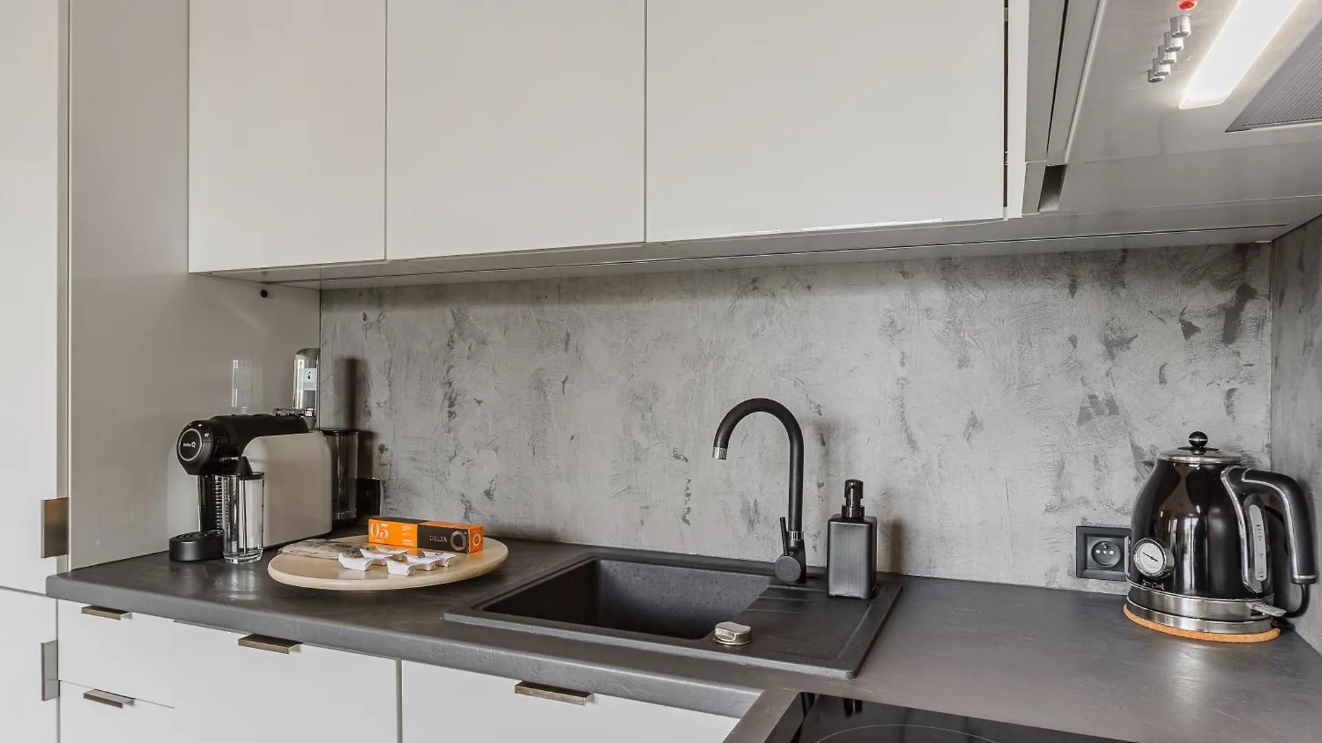 Cozy Family Apartments With Balcony Near Zlote Tarasy Warsaw 0*,