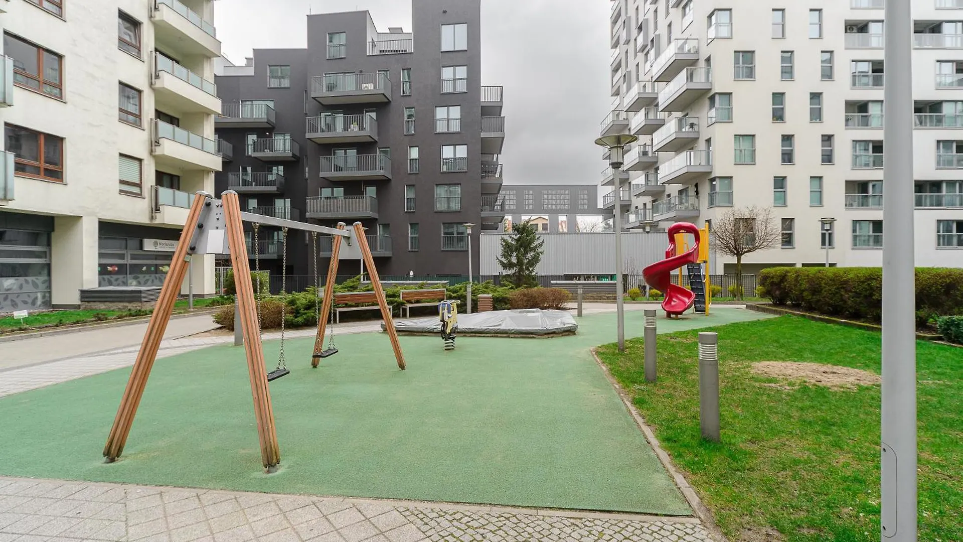 Cozy Family Apartments With Balcony Near Zlote Tarasy Warsaw 0*,  Poland